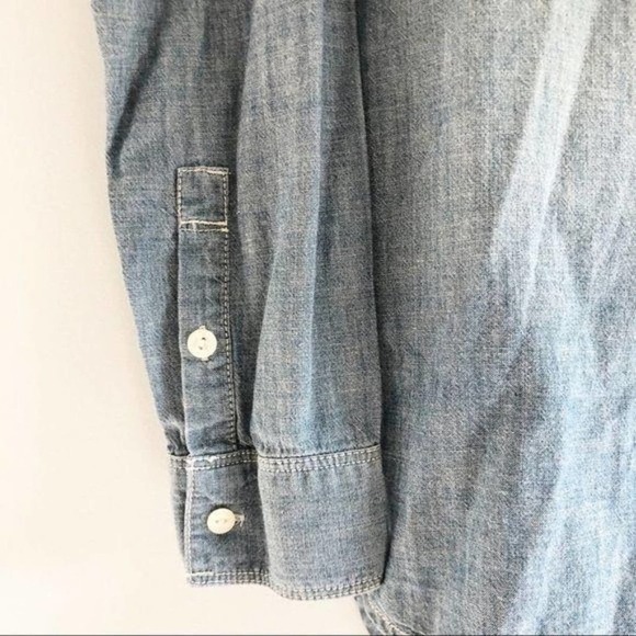 Madewell Perfect Chambray Denim Button Up Shirt - Picture 4 of 8